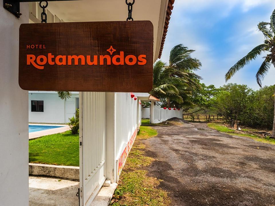 Hotel El Faro Playa Chachalacas Exterior foto